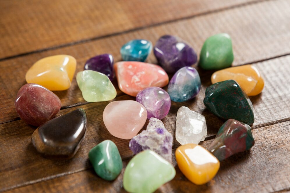 Exploring Crystal Shops in Ireland: How to Choose, Use, and Buy Healing Crystals Online