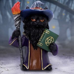 Magnus - Cat Figurine